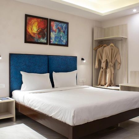Sandbanks Beach Resort Arambol Exterior foto