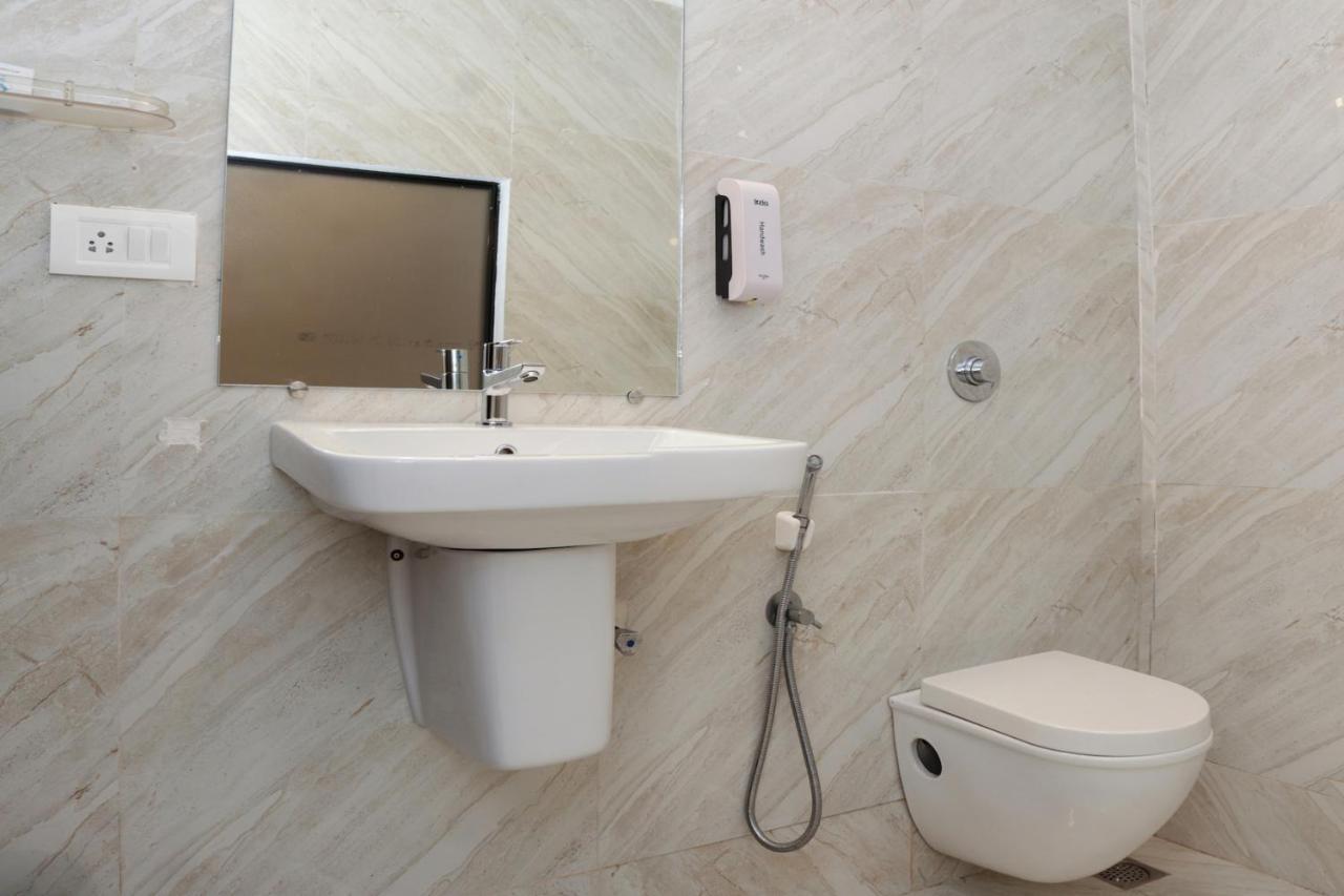 Sandbanks Beach Resort Arambol Exterior foto